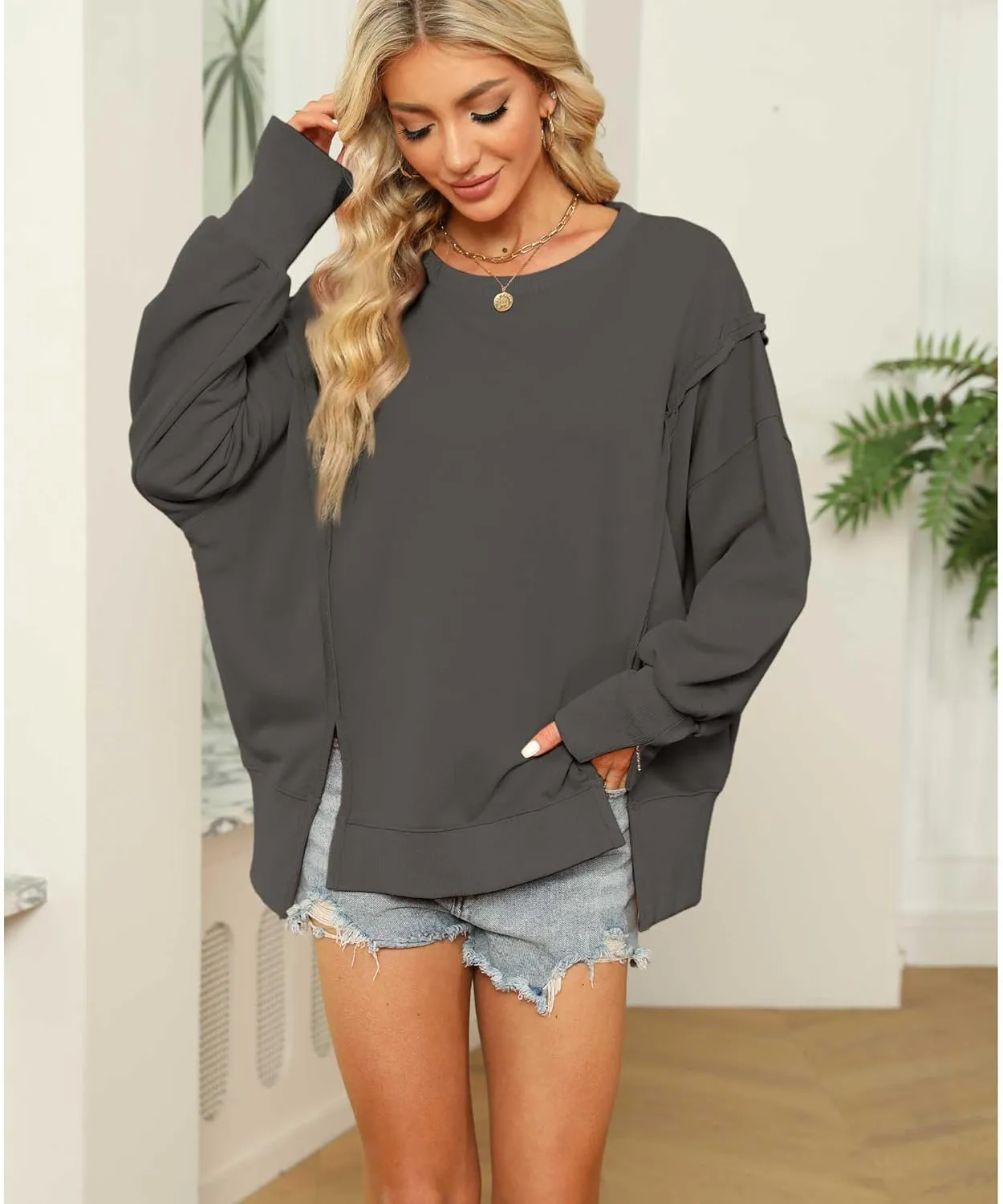 Hixiaohe Women's Oversized Crewneck Sweatshirts Casual Long Sleeve Side Split Pullover Tops Fall Slouchy Hoodie