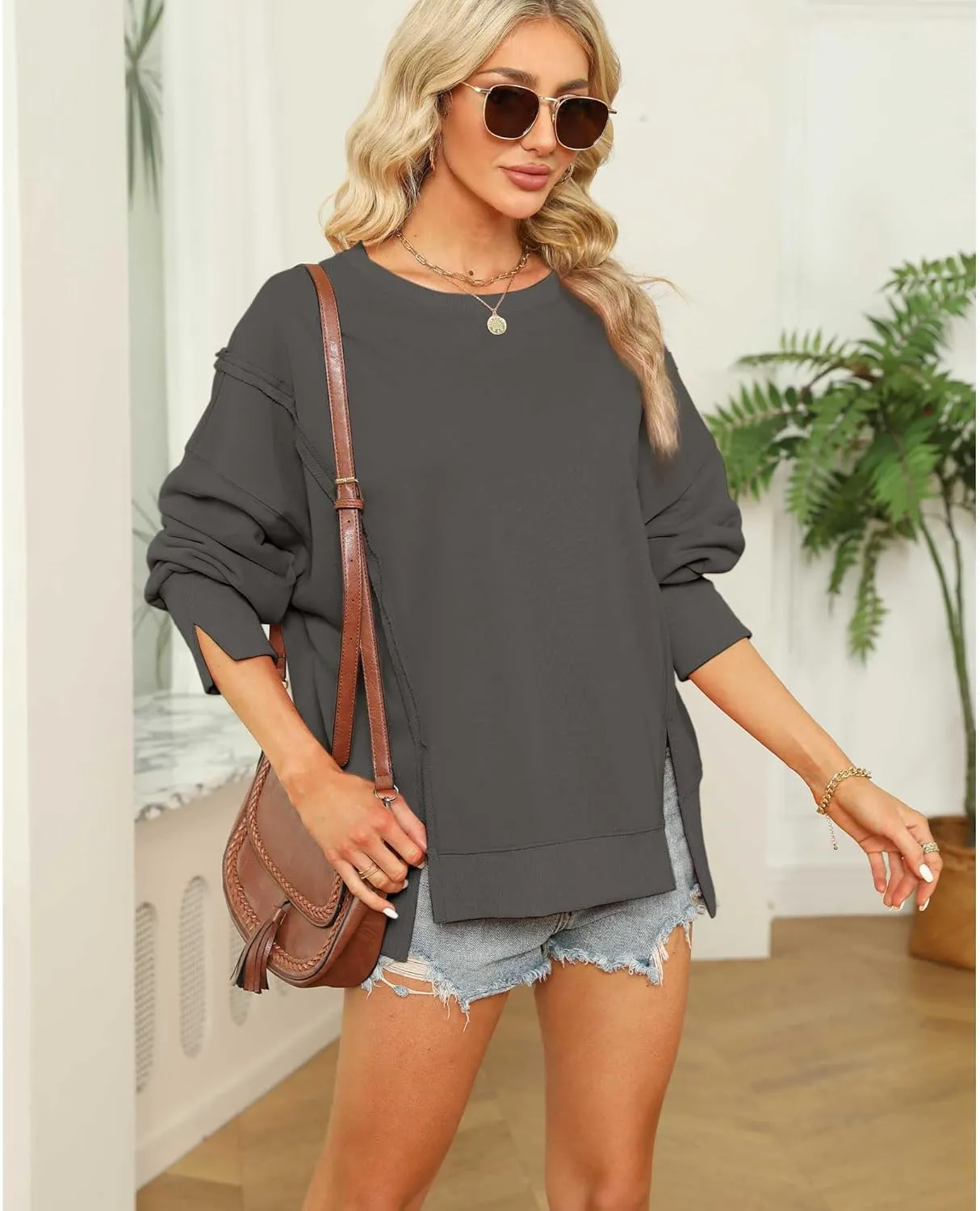 Hixiaohe Women's Oversized Crewneck Sweatshirts Casual Long Sleeve Side Split Pullover Tops Fall Slouchy Hoodie