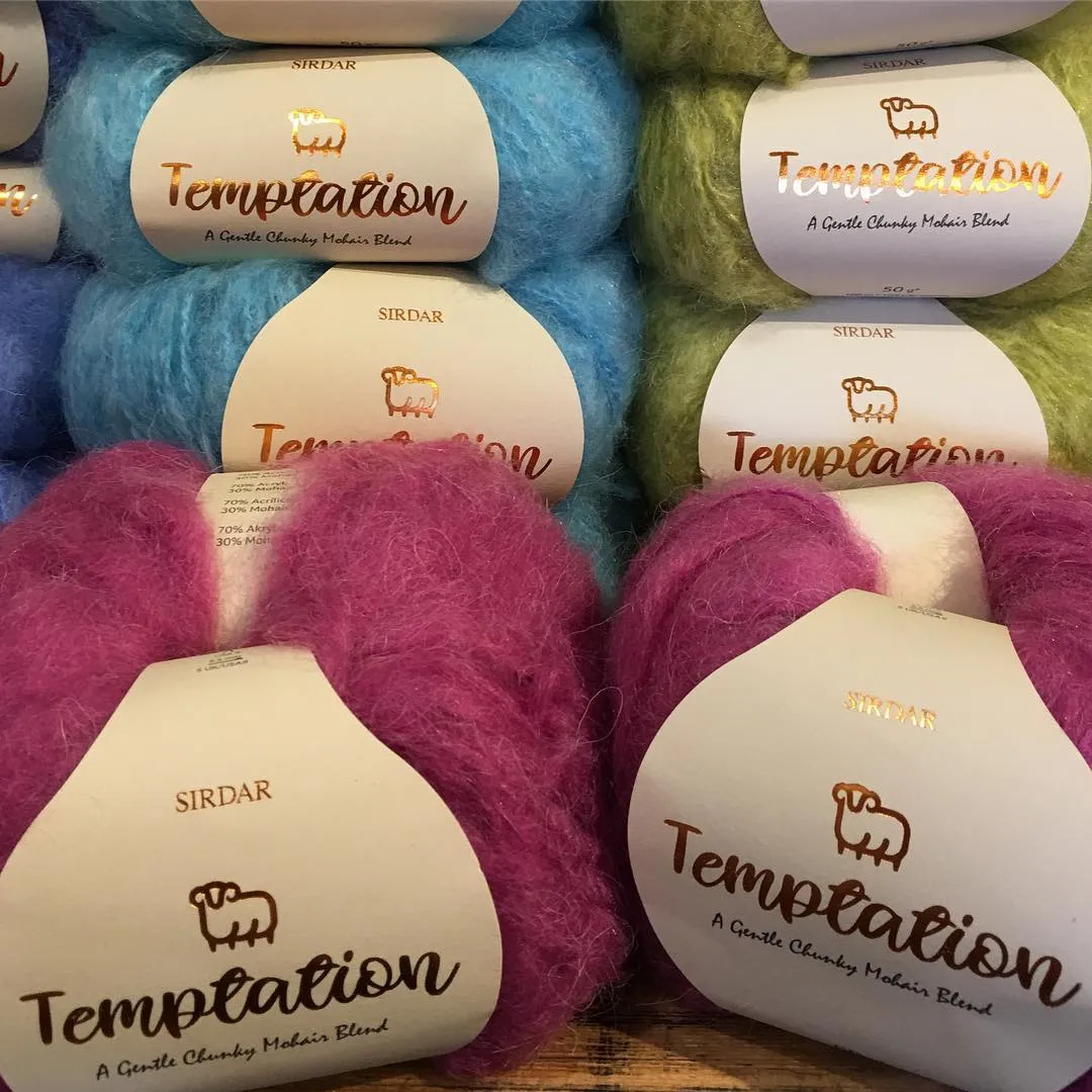 Sirdar Temptation Chunky Pattern 8203 - Sweaters - NOW €1.00