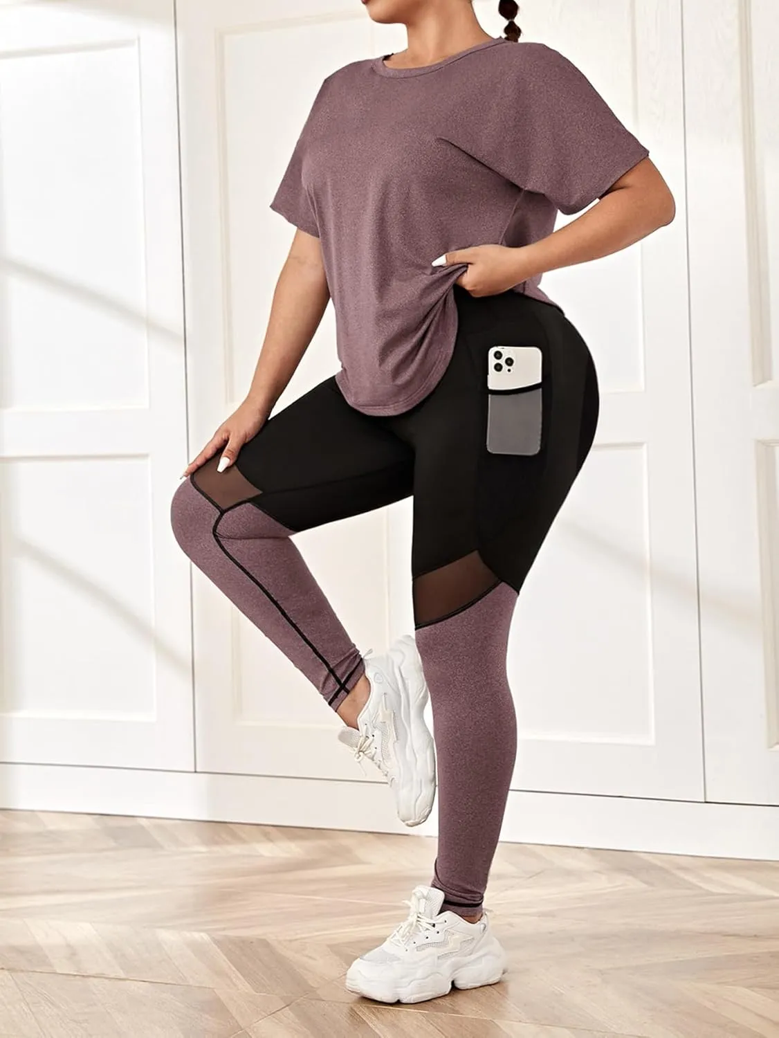 Verdusa Women's Plus 2 Piece Workout Sets Casual Oversized Backless T-Shirt Tops With Pocket Leggings Jogger Outfit