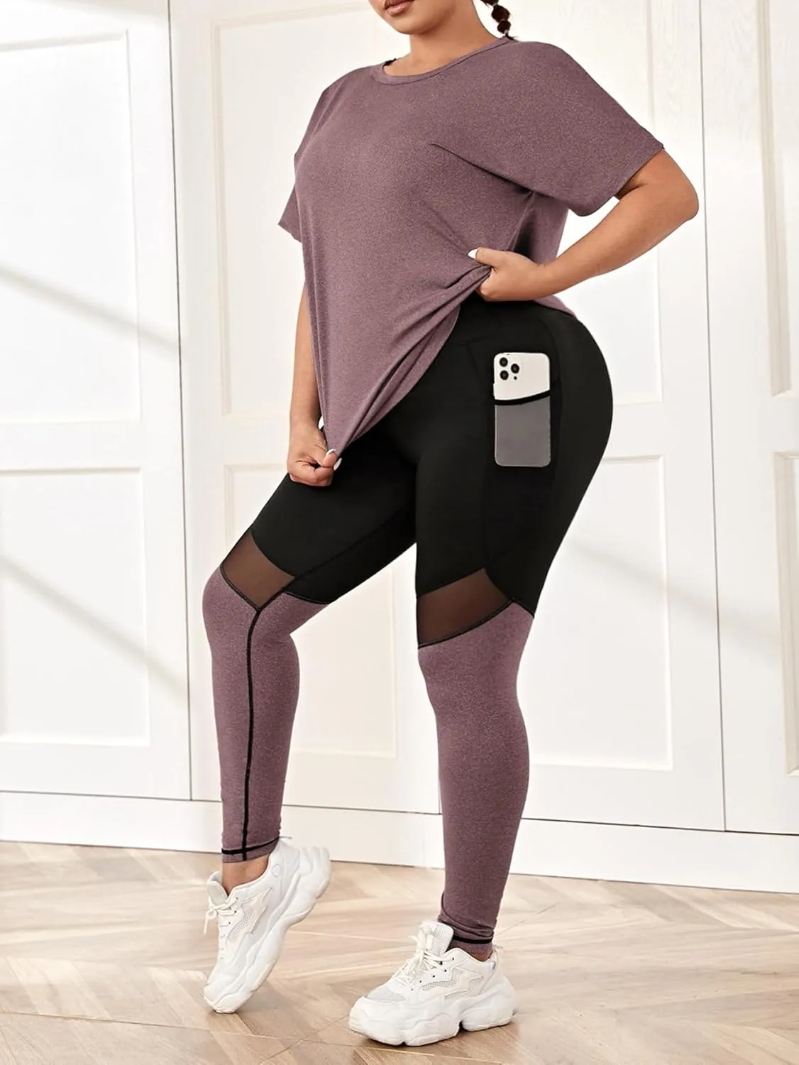 Verdusa Women's Plus 2 Piece Workout Sets Casual Oversized Backless T-Shirt Tops With Pocket Leggings Jogger Outfit